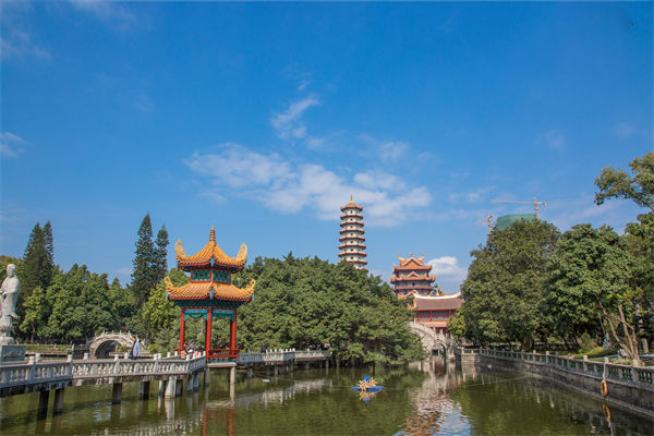 福州人力資源咨詢公司如何優(yōu)化企業(yè)人才結(jié)構(gòu)？